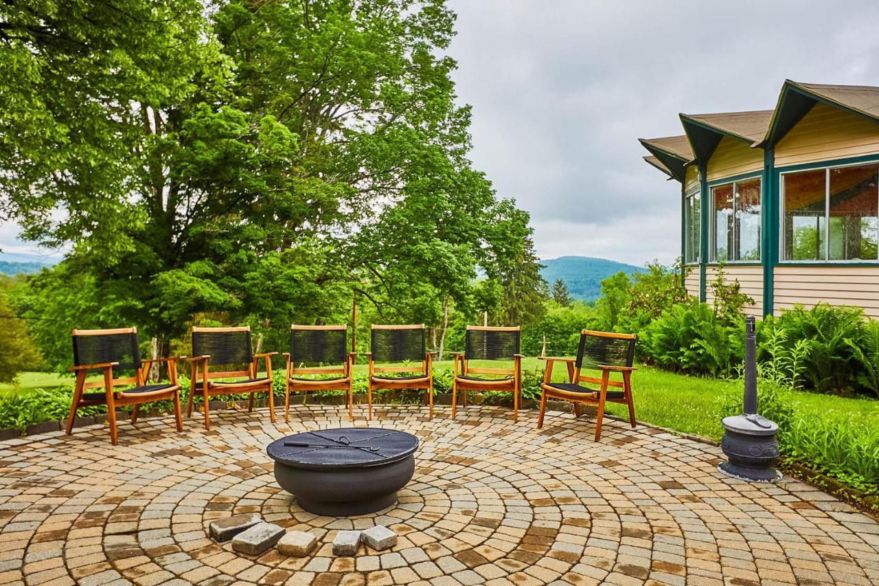 Apple Tree Inn Lenox Esterno foto