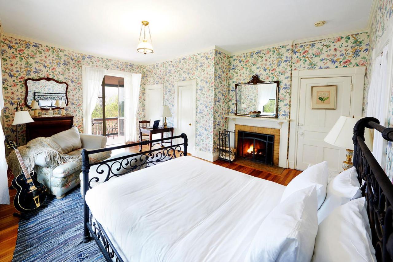Apple Tree Inn Lenox Esterno foto