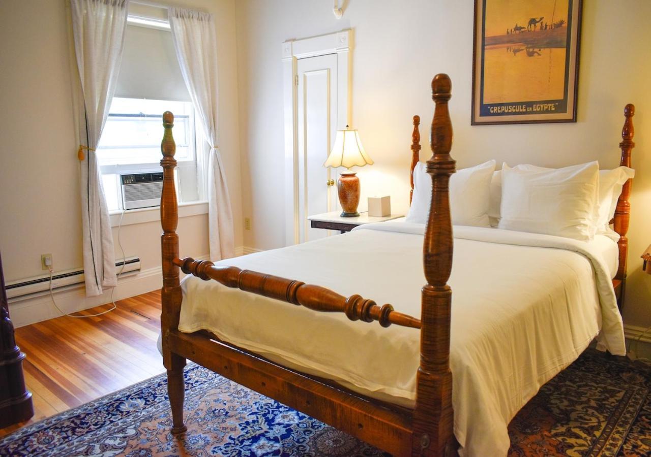 Apple Tree Inn Lenox Esterno foto