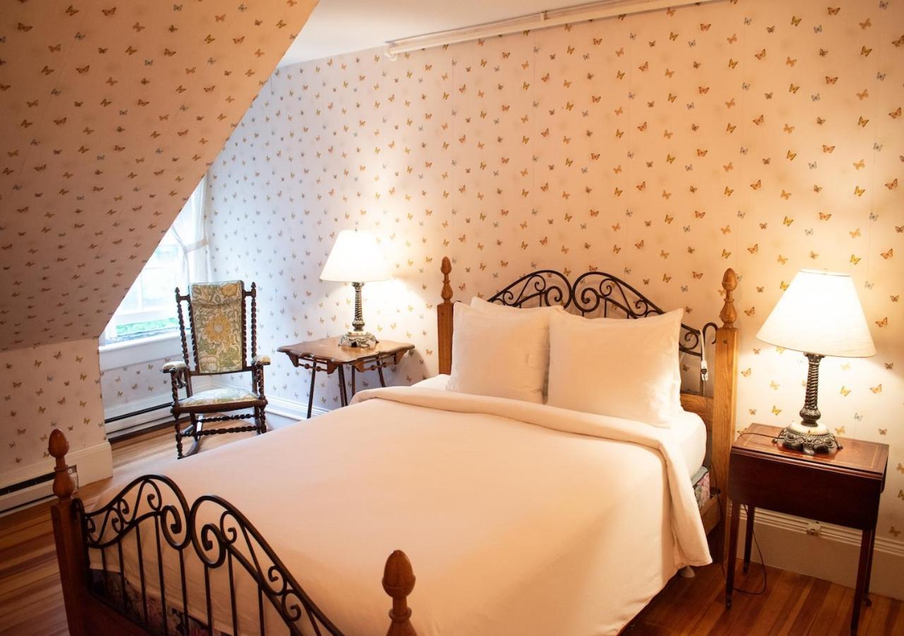 Apple Tree Inn Lenox Esterno foto