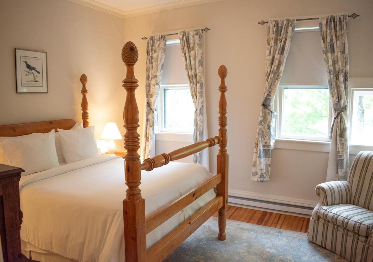 Apple Tree Inn Lenox Esterno foto